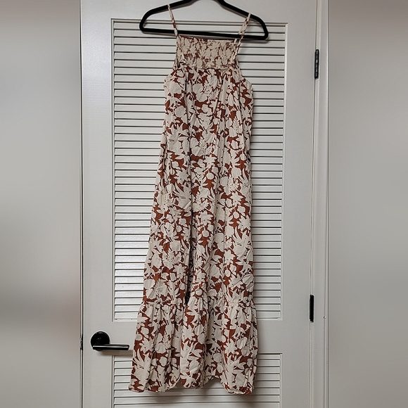 Universal Thread - Floral Sleeveless Maxi Dress With Adjustable Straps & Pockets - Picture 2 of 7